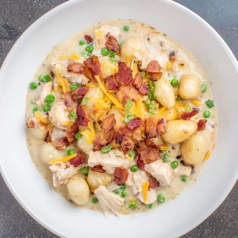 A visually delicious view of creamy crack chicken gnocchi, a one-pot meal with savory aroma.