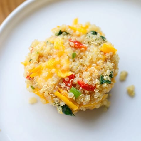 Baked Cheddar Quinoa Bites